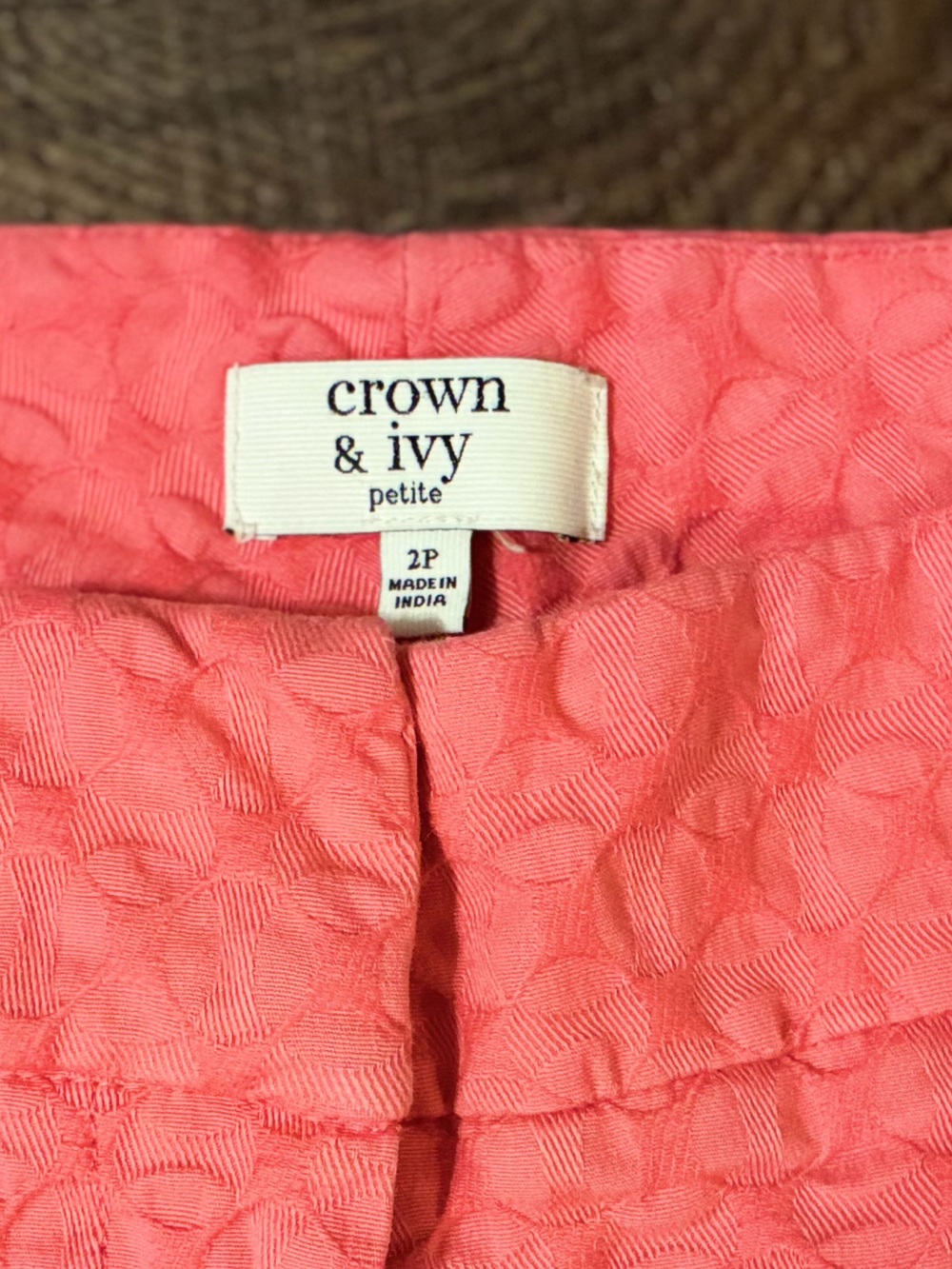Crown & Ivy Hot Pink Scalloped Textured Shorts, 2 Petite - Picture 7 of 7